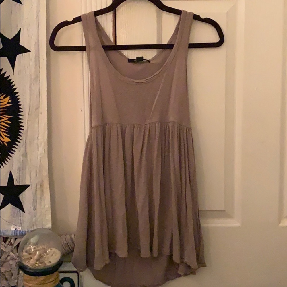Brown tank